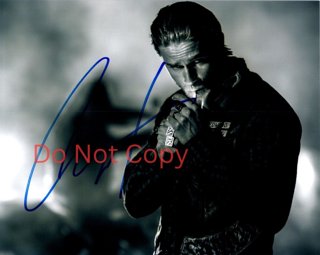 Charlie Hunnam Reprint Autographed 8x10 Photo