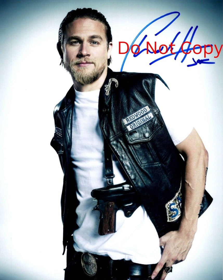 Charlie Hunnam Reprint Autographed 8x10 Photo